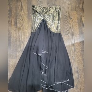 Belly dancing skirt